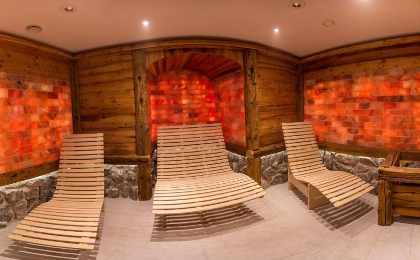 Appartement  Und Wellnesshotel Charlotte   3 Sterne Superior