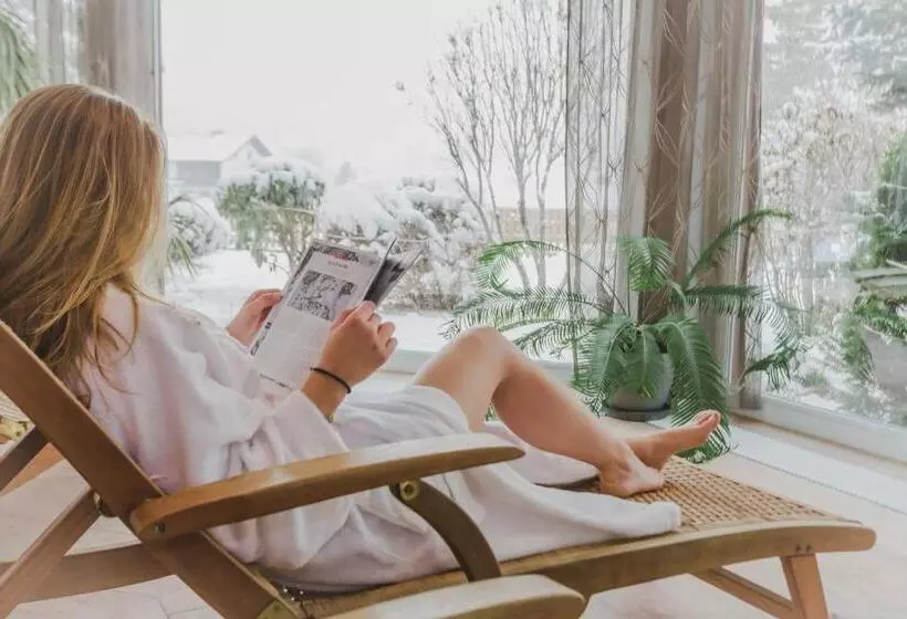 Appartement  Und Wellnesshotel Charlotte   3 Sterne Superior