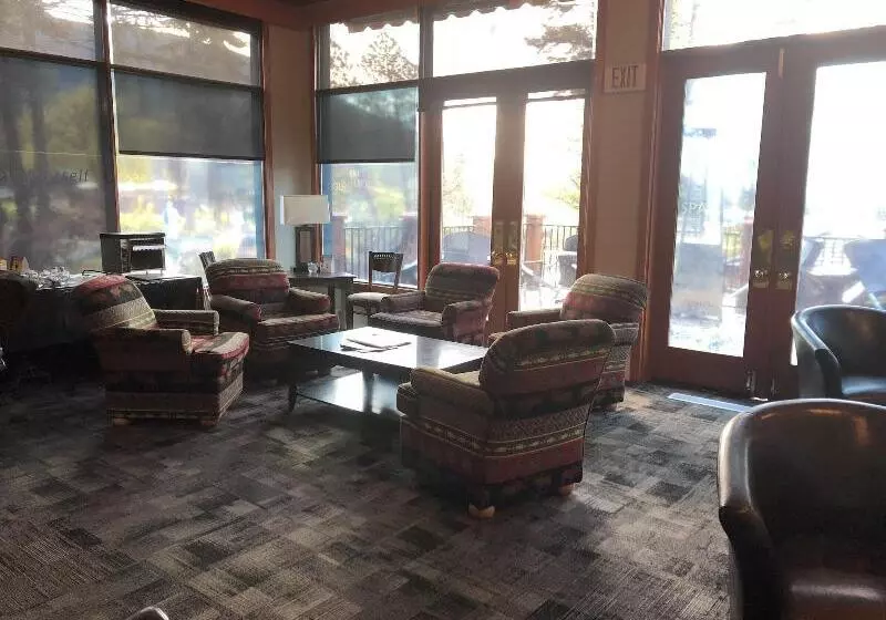 Fairmont Hot Springs Resort