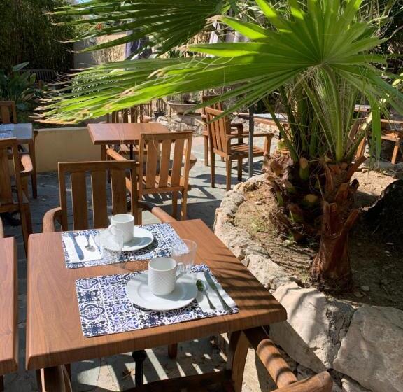 Hotel Alexandra   Boutique