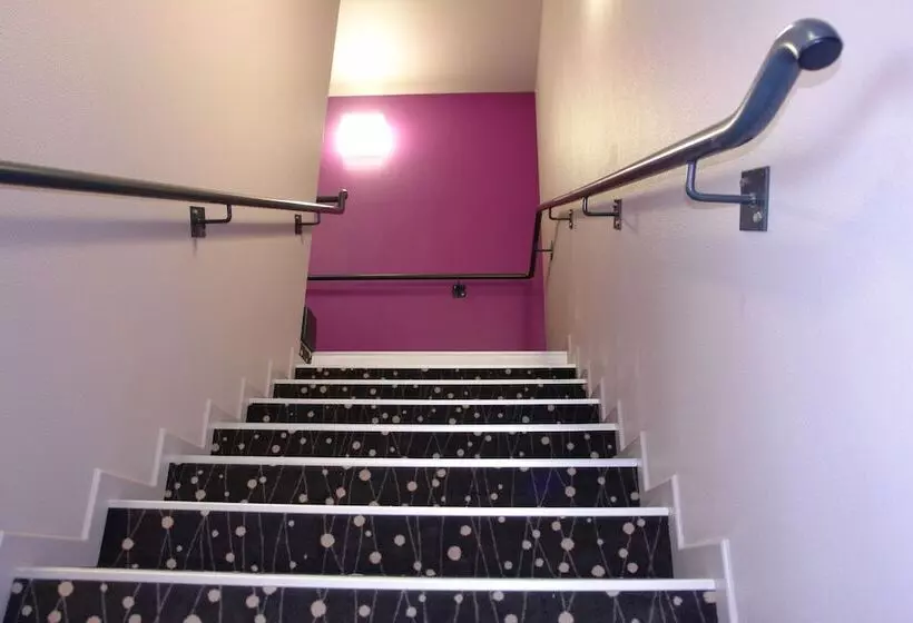 Brit Hotel Vannes Theix