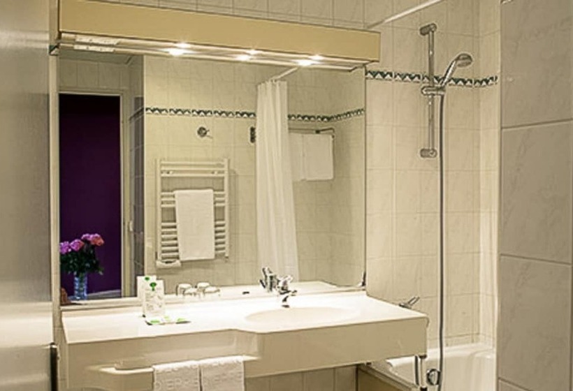 בית מלון כפרי De L Europe