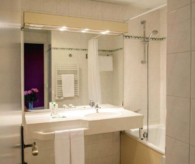 בית מלון כפרי De L Europe