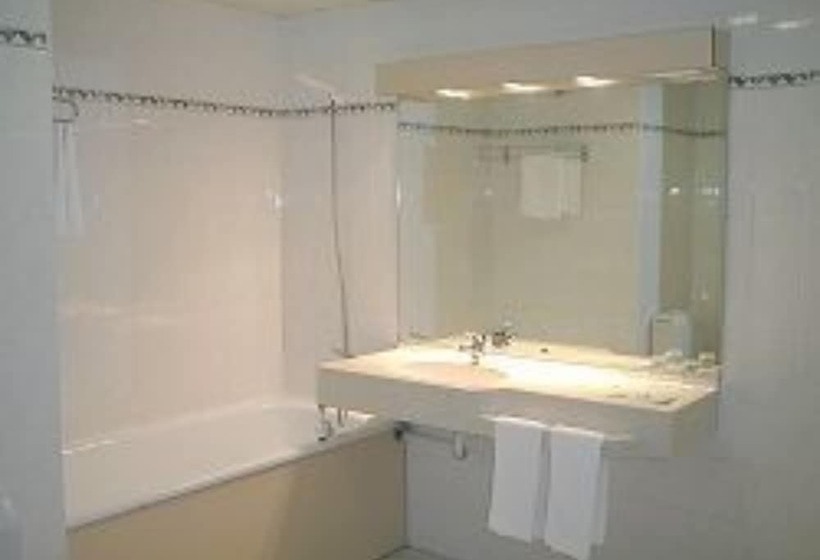 בית מלון כפרי De L Europe