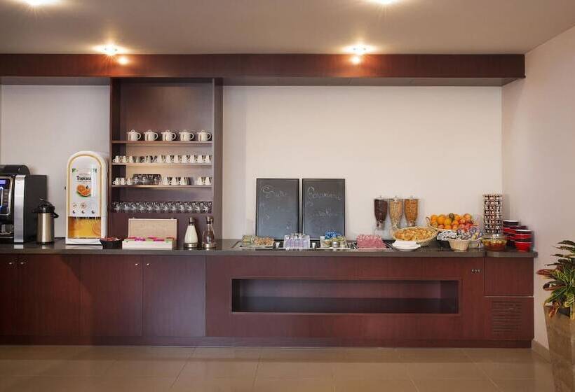 Executive Hotel Paris Gennevilliers