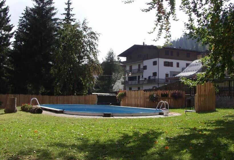 Отель Garni St. Hubertus