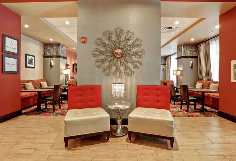 فندق Hampton Inn By Hilton Chilliwack