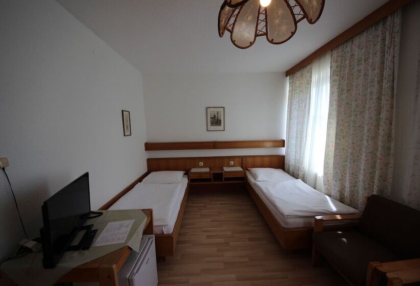 Hotelli Kleinmünchen