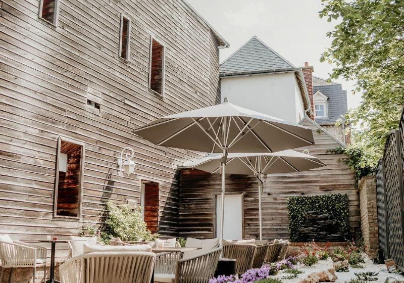 هتل La Villa 10 Hôtel Spa