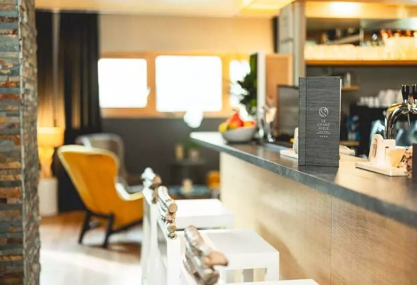 Le Grand Aigle Hotel & Spa