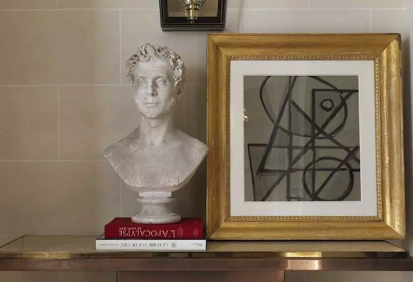 ホテル Marquis Faubourg Saint Honoré Relais & Châteaux