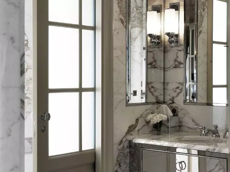 ホテル Marquis Faubourg Saint Honoré Relais & Châteaux