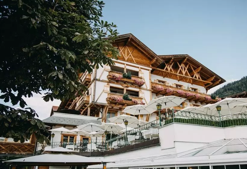 ホテル Oberforsthof