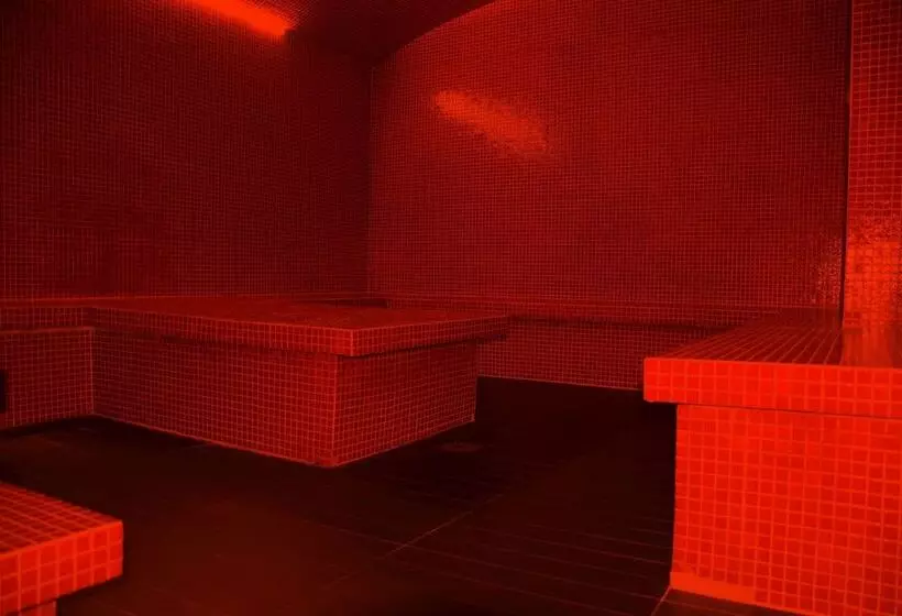 هتل Oz Inn Hôtel & Spa