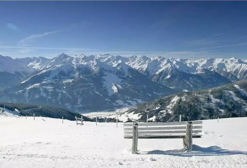 Отель Schloss Mittersill