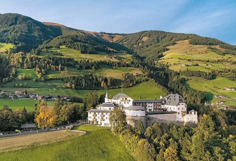 Отель Schloss Mittersill