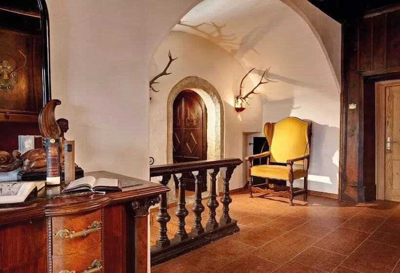 Отель Schloss Mittersill