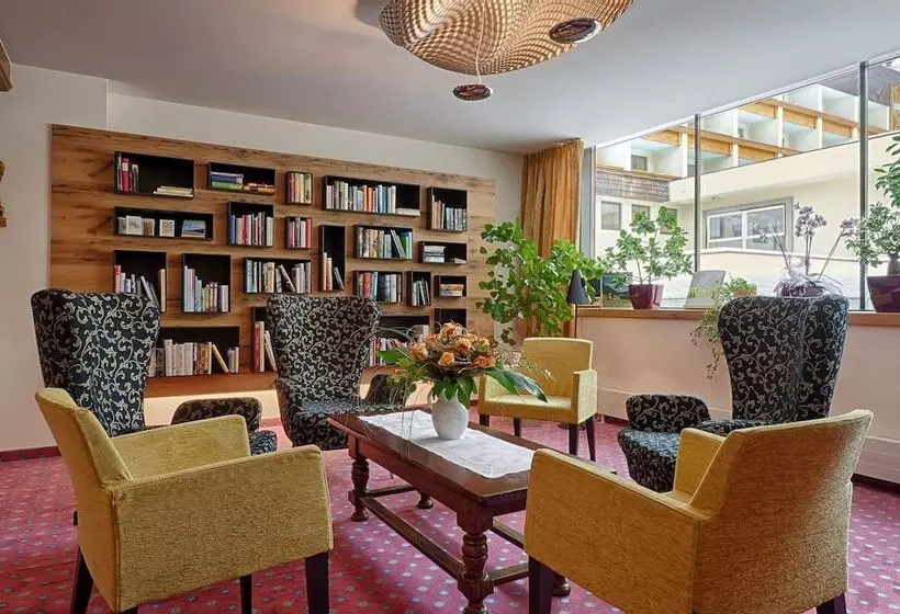 Thermenwelt Hotel Pulverer