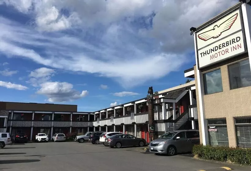 호텔 Thunderbird Motor Inn