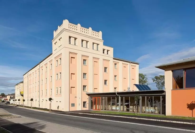 Jufa Hotel Weinviertel   Eselsmühle