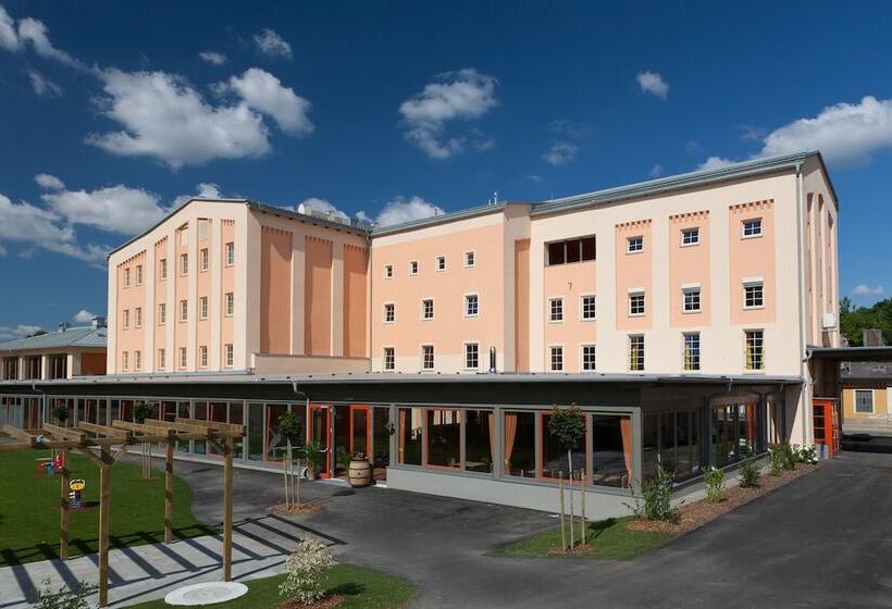 Jufa Hotel Weinviertel Eselsmühle