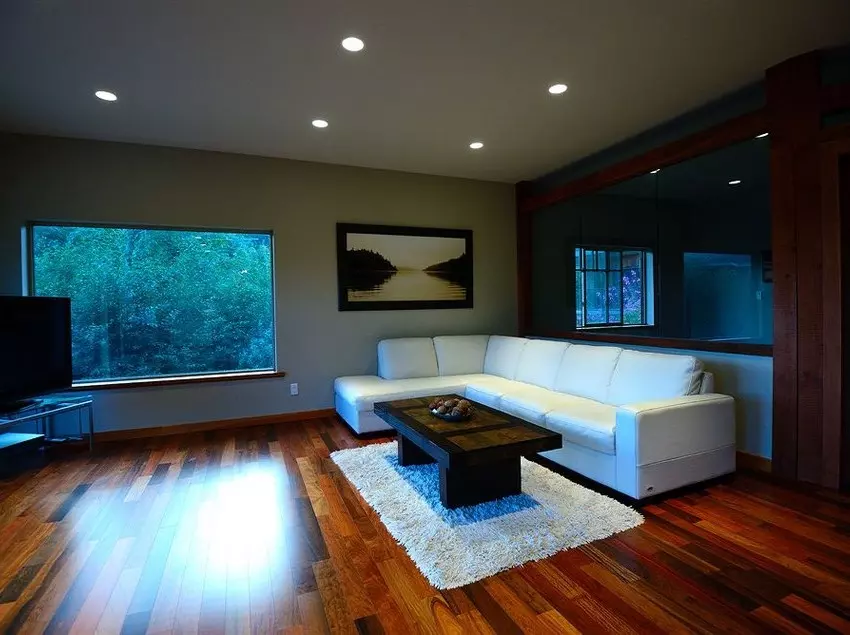 Points West Oceanfront Resort