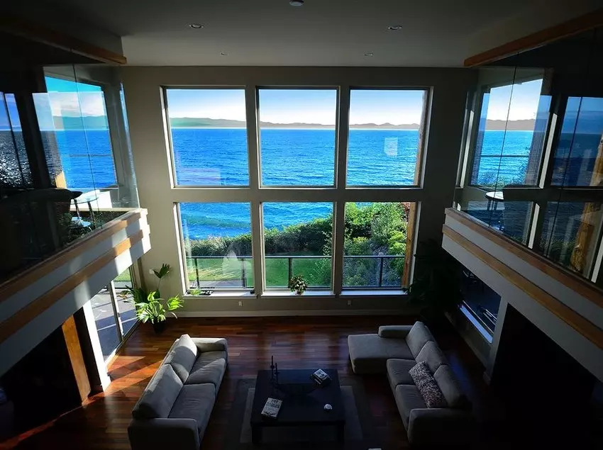 Points West Oceanfront Resort