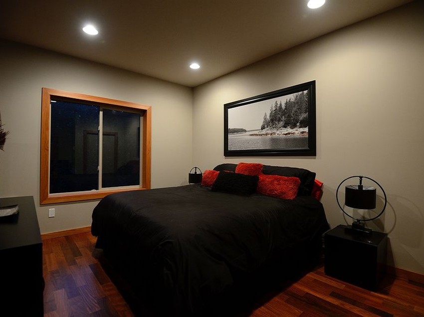 Points West Oceanfront Resort