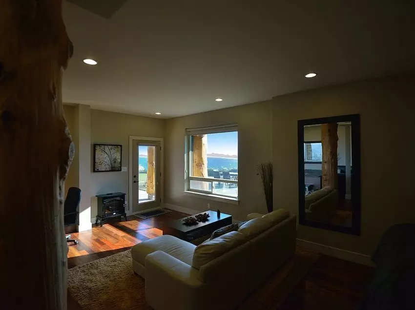 Points West Oceanfront Resort