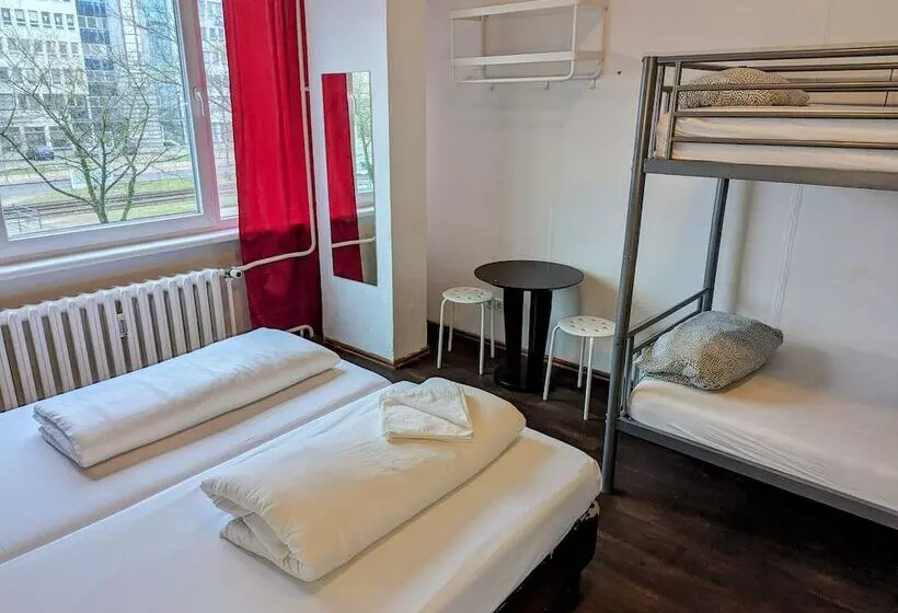 هاستل Ootel.com