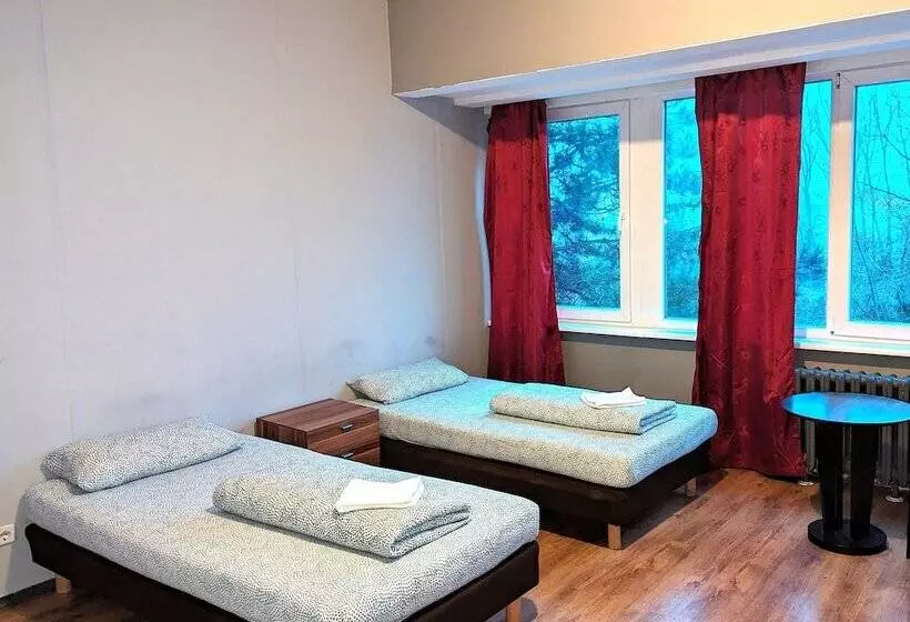 هاستل Ootel.com