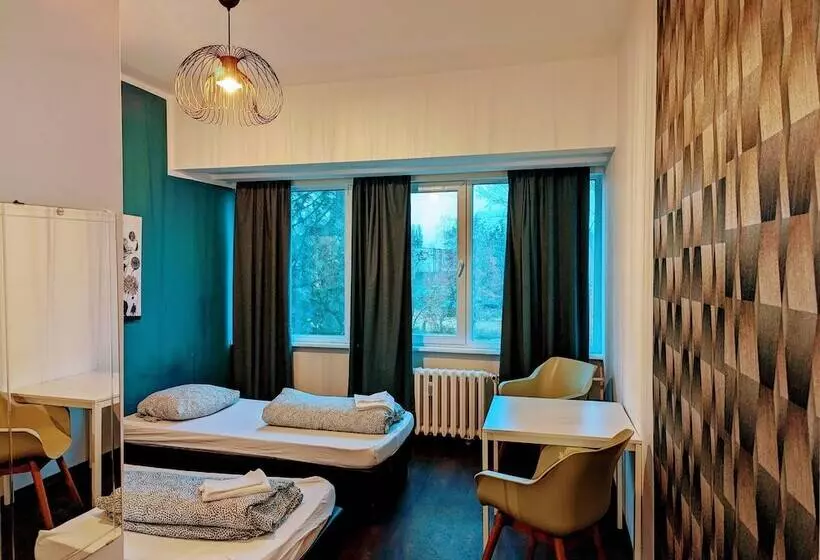 هاستل Ootel.com