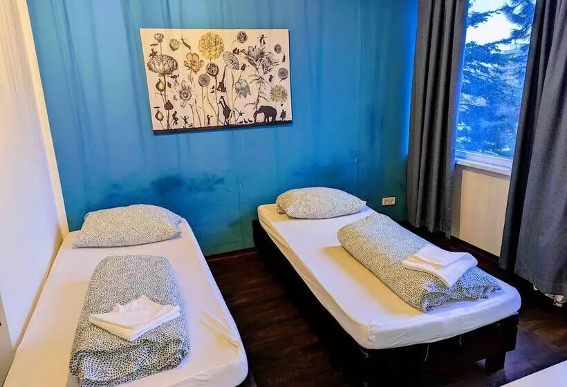 هاستل Ootel.com