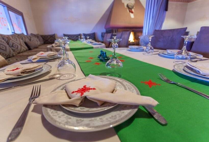 مبيت وإفطار Kasbah Tizzarouine