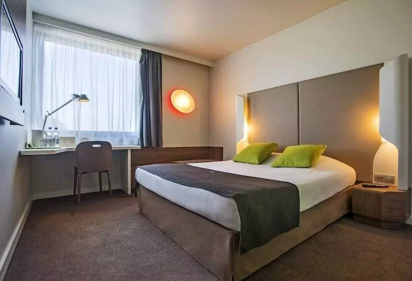 ホテル Campanile Bydgoszcz