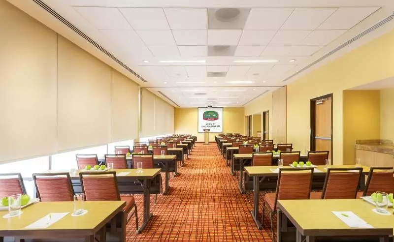 호텔 Courtyard By Marriott Leon At The Poliforum