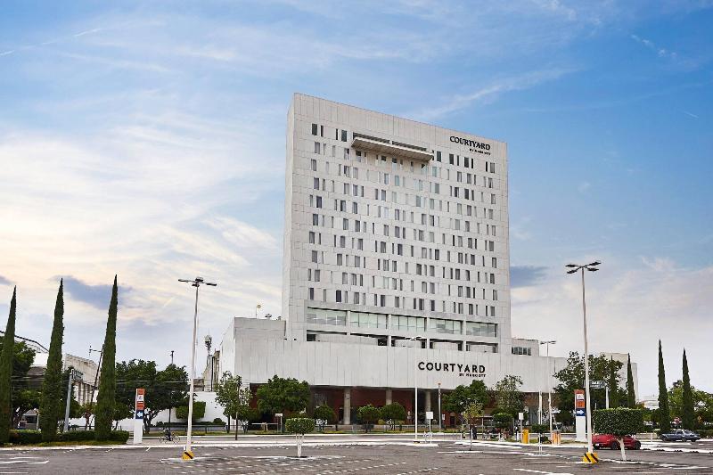 فندق Courtyard By Marriott Leon At The Poliforum