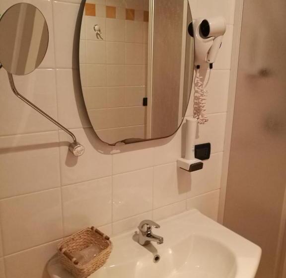 בית מלון כפרי Dimora Adriana