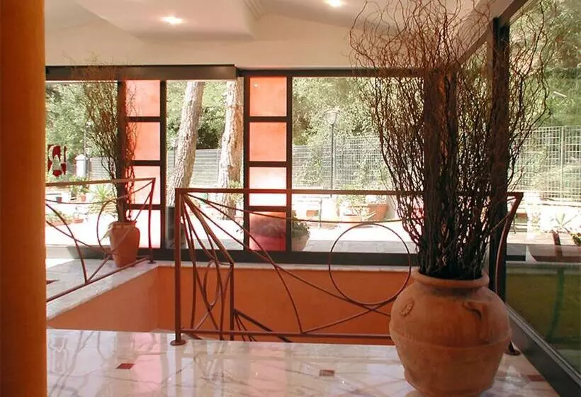 Отель Dimora Adriana