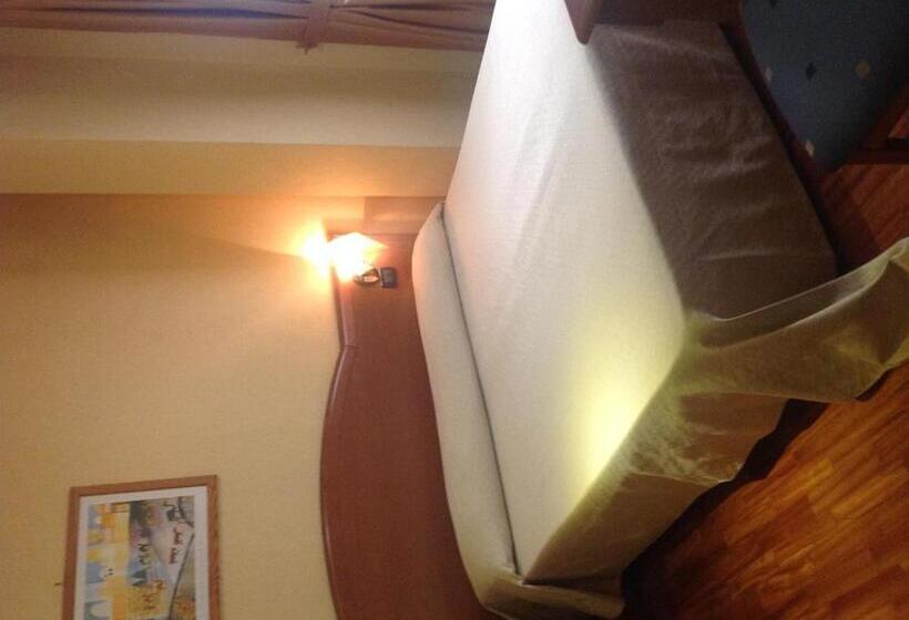 בית מלון כפרי Dimora Adriana