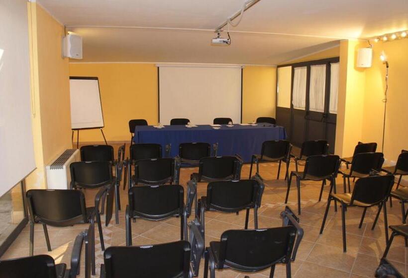 בית מלון כפרי Dimora Adriana