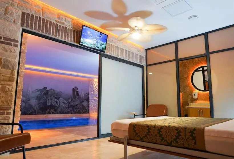 Emirtimes Hotel&spa   Tuzla