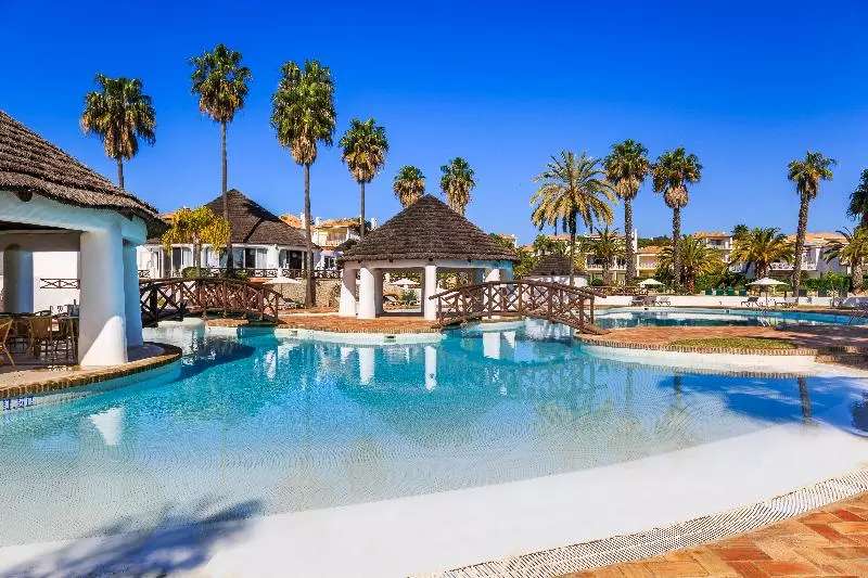 호텔 Encosta Do Lago Resort Club