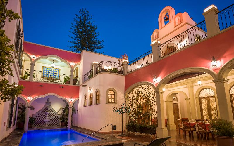 هتل Gran Casa Sayula Galeria & Spa