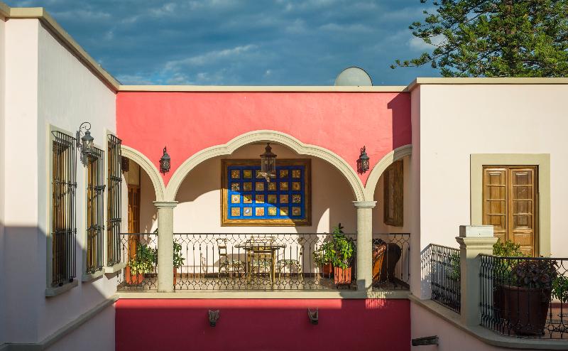 هتل Gran Casa Sayula Galeria & Spa