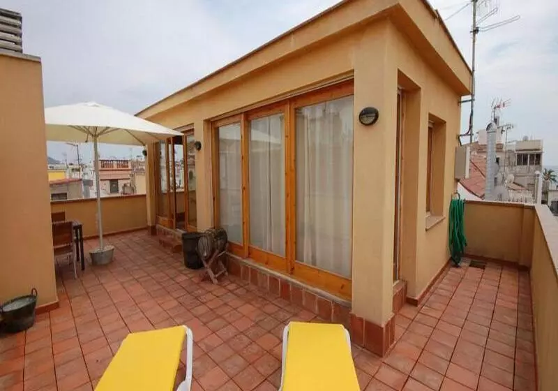 Отель Led Sitges