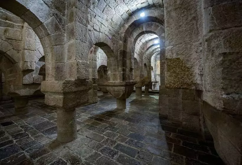 ホテル Monasterio De Leyre