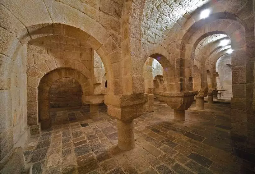 ホテル Monasterio De Leyre