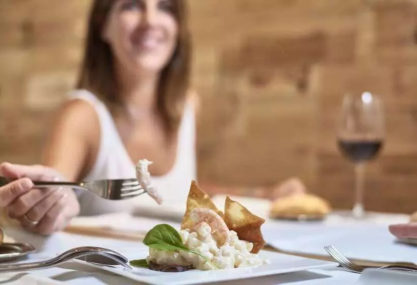 Hôtel Parraga Siete