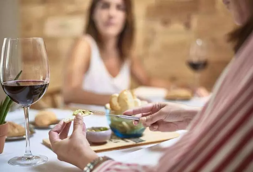 Hôtel Parraga Siete